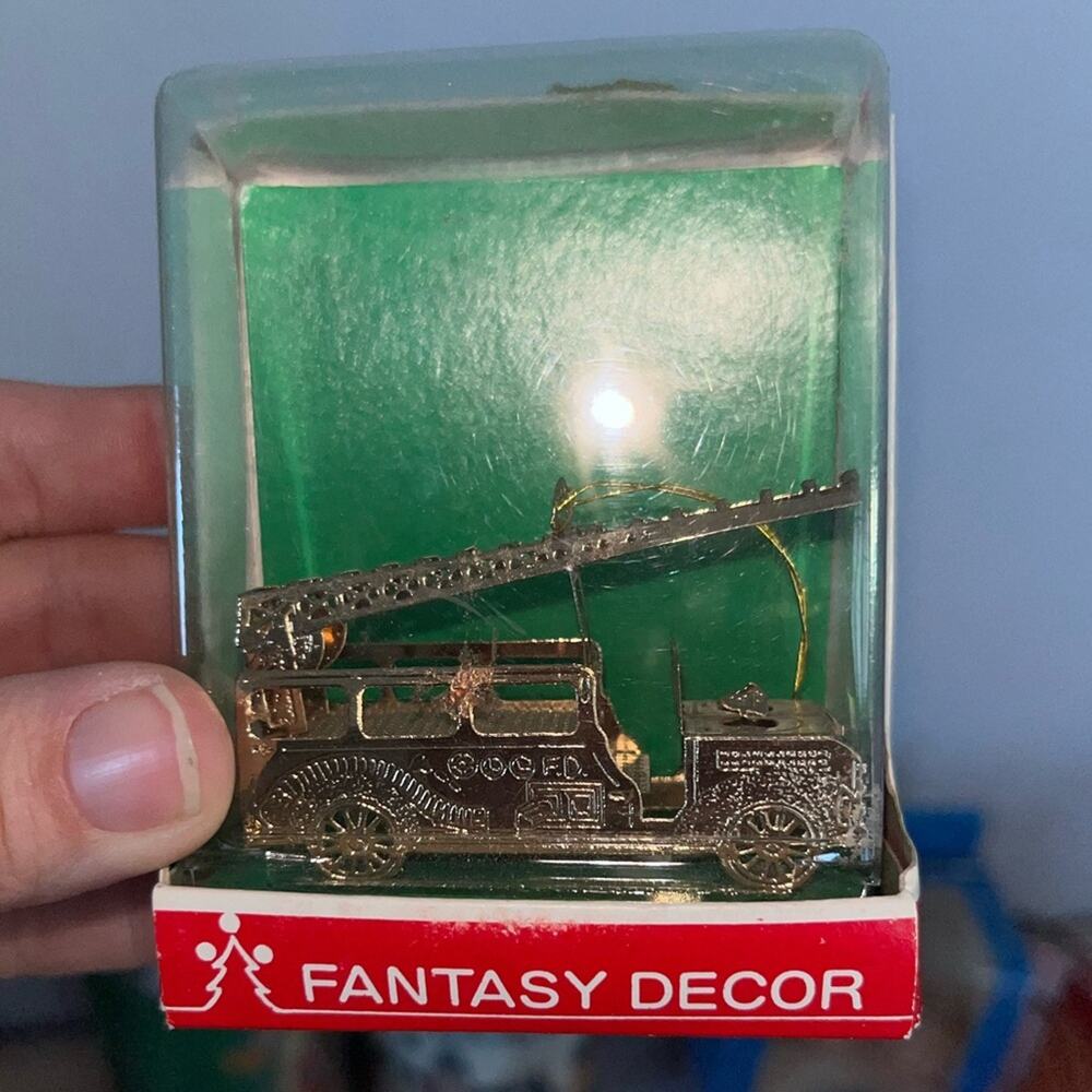 Fantasy Decor Christmas Ornament Gold Fire Engine
